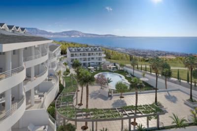 Exclusive promotion of 3 and 4 bedrooms in Benalmádena-N...