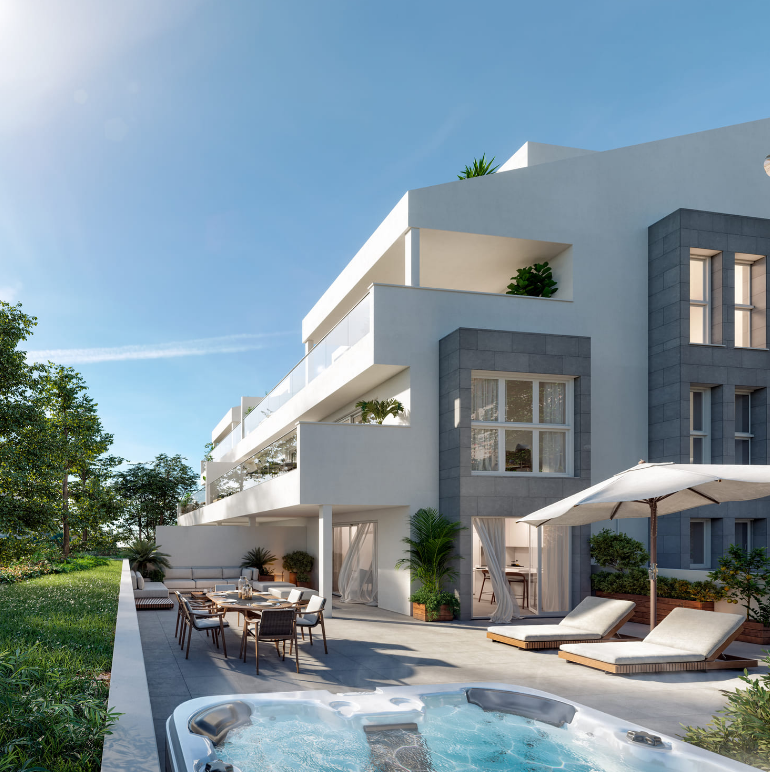 Promoción de 8 viviendas en Benalmádena Costa-  300m de la playa